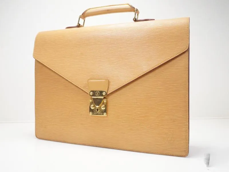 Authentic Pre-owned Louis Vuitton Vintage Epi Winnipeg Beige Ambassadeur Business Bag M54416 170537