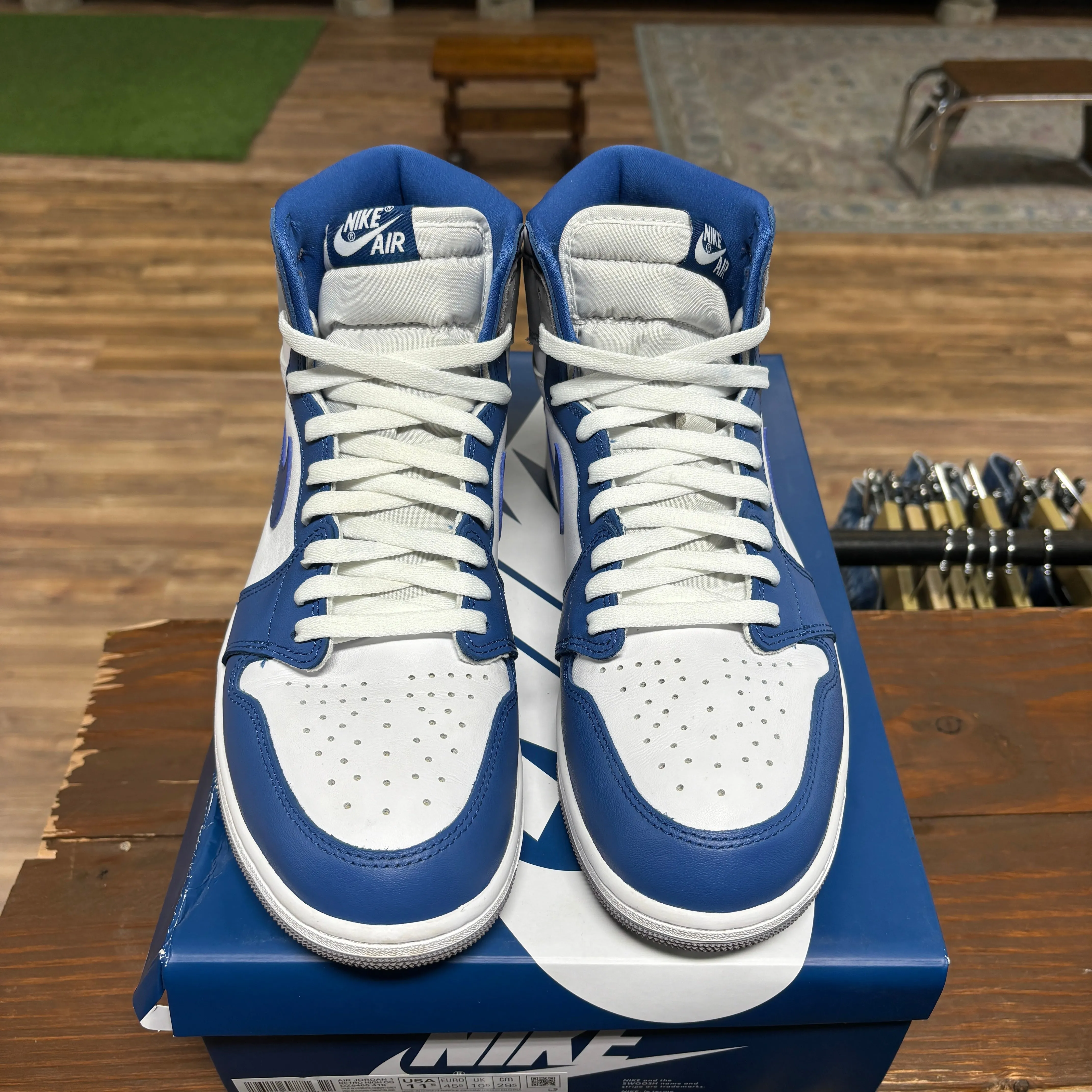 Jordan 1 'True Blue' Size 11.5