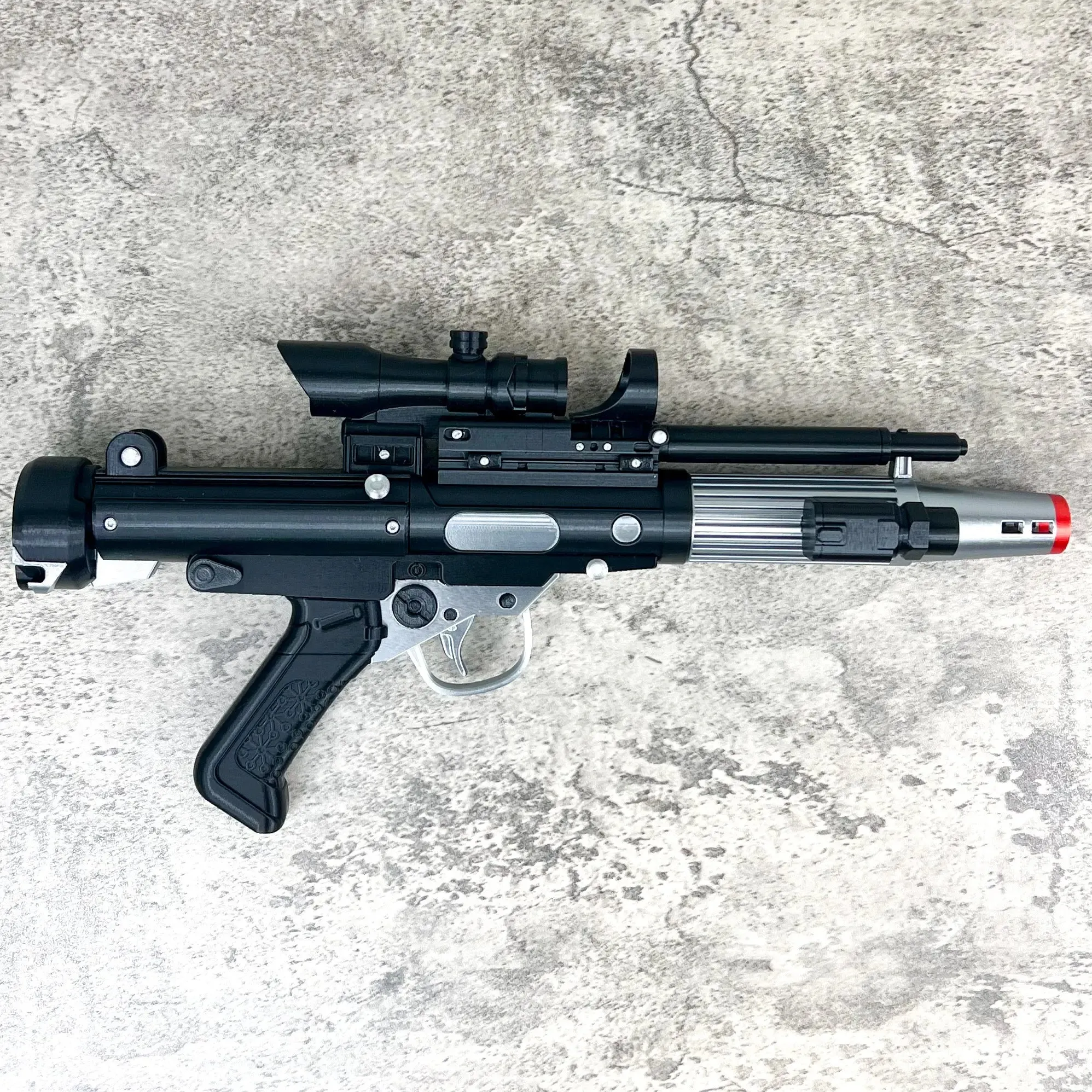 Star Wars prop DH-17 blaster