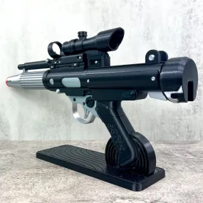 Star Wars prop DH-17 blaster