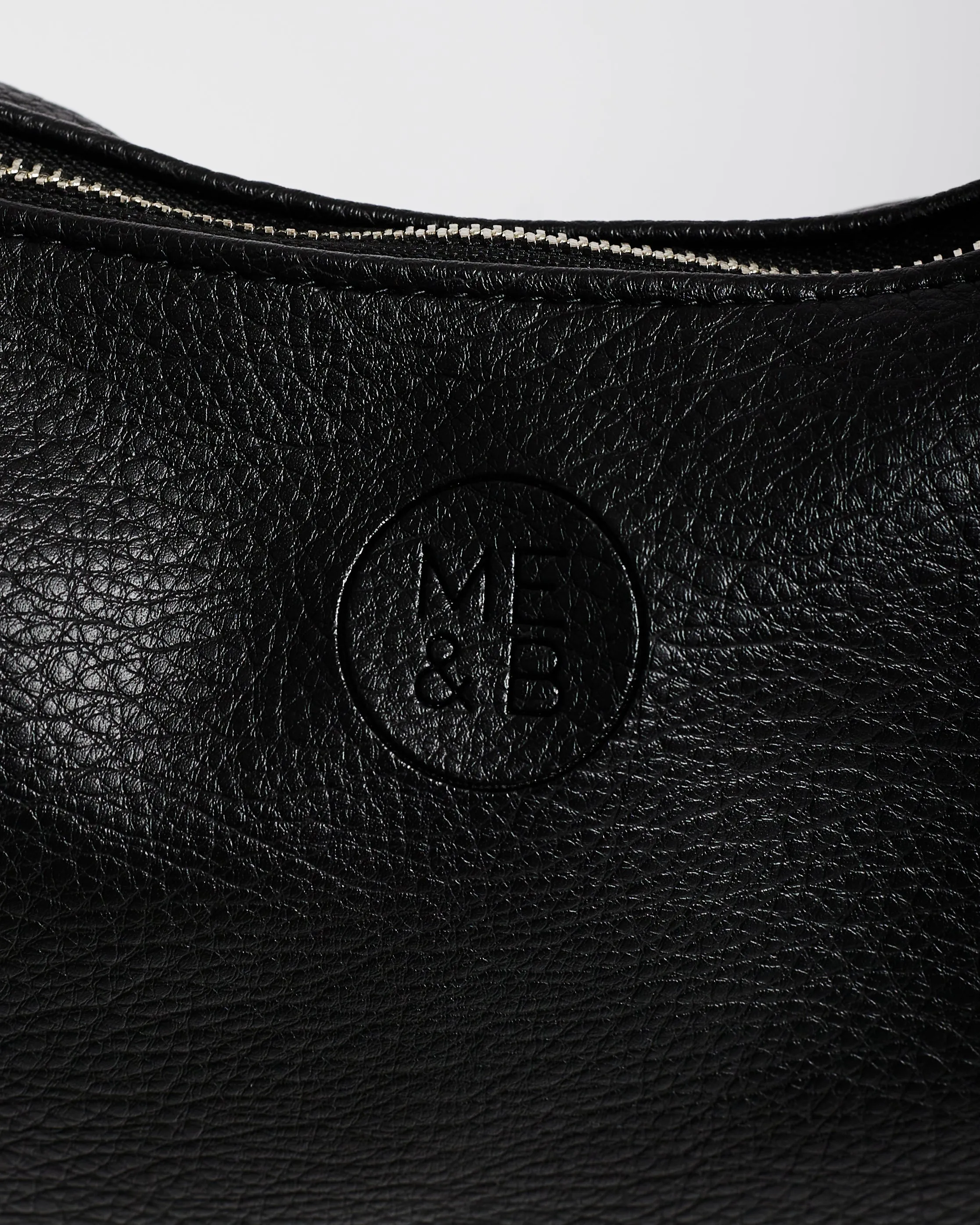 The Round Crossbody in Black