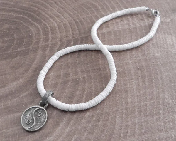 White Pukka Necklace with Yin/Yang